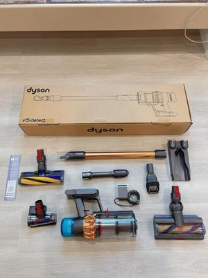 Dyson V15GM Detect™ Cordless Vacuum Cleaner - Image 1 of 4