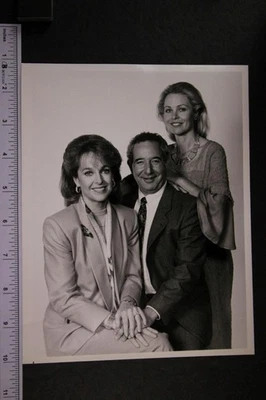 LOT: Four 1987 L.A. LAW TV PRESS PHOTOS~JILL EIKENBERRY~CORBIN BERNSON~ - Image 1 of 4