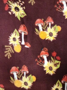 Anti Pille Plüsch Fleece Stoff Meterware 59 Zoll Sonnenblumen und Pilze rotbraun - Bild 1 von 4