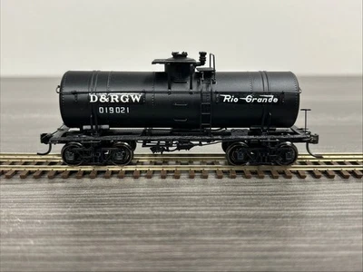 Overland Models HO Brass OMI-1306 D&RGW Auxiliary Water Car #019021 Custom Paint - Image 1 of 4