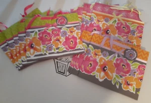 18 Floral Gift Bags Ribbon Handles Mothers Day, Birthday, Wedding 12 x 10 x 3 - Picture 1 of 4