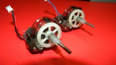 (x2) Syma X8C X8W X8G Motor Clockwise CW / Counterclockwise CCW Spindle / Gear - Image 1 of 4