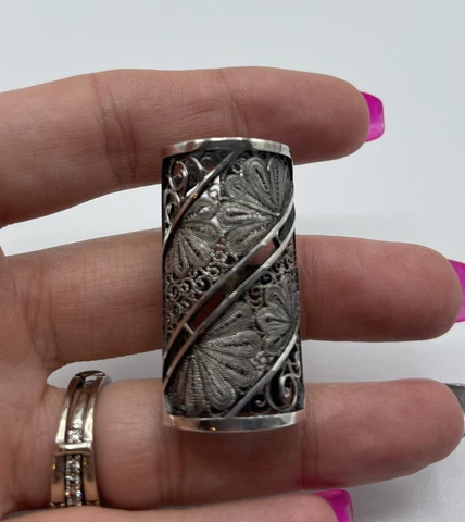 Fine Antique Japanese export 950 sterling Silver Filigree Vinaigrette pin brooch Cover
