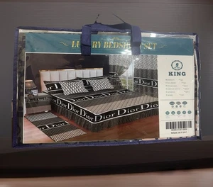 Luxure Bedsheet Set - Picture 1 of 2