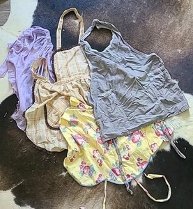 Vintage Kitchen Aprons LOT of Four 1940s-1960s - Picture 1 of 7