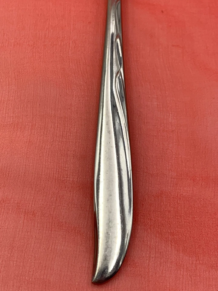 Stainless Flatware DUCHESS * CHOICE OF 1 PIECE * Silverware 22-114 - Image 1 of 2