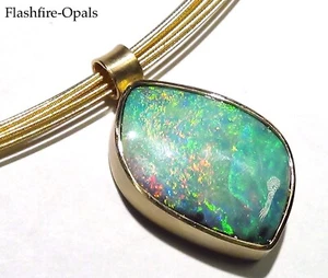 Ciondolo oro 750/18K GEM Boulder opale brillante rosso-verde-oro opali flashfire - Foto 1 di 13