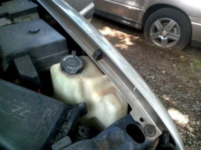 Reservatório de lavagem sem limpador traseiro compatível com 95-05 BLAZER S10/JIMMY S15 2083724 - Imagem 1 de 2