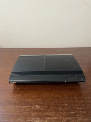 SONY PLAYSTATION 3 SUPER SLIM 500 GB CECH 4004C NERA+ CONTROLLER + CAVI PS3 - Immagine 1 di 4