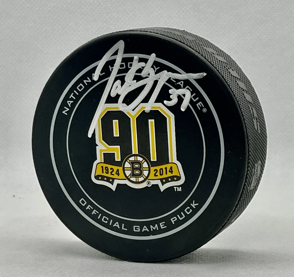 Patrice Bergeron Boston Bruins Firmado Autografiado 90º Año Juego Oficial Puck Foto 1 de 1
