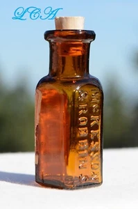 "ORIGINAL antiguo McKesson Robbins VALERIANA de MORFINA botella soplada 2" de alto - Imagen 1 de 5