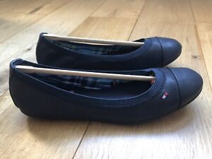 Tommy Hilfiger Girl Navy Blue Ballet flats Pumps Slip On Shoes EU35 UK2.5