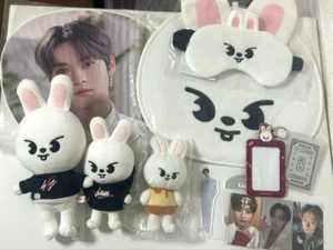 Juego de artículos de linóleo Stray Kids Leebit (Lee Know) soporte acrílico felpa etc. Japón - Imagen 1 de 6