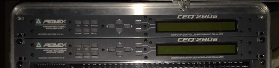 Peavey CEQ280a - Ecualizador gráfico MIDI controlado por computadora Foto 1 de 1