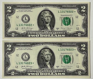 (( STAR - TWO CONSECUTIVE )) $2 2017 A ((CHOICE CU)) Federal Reserve Note - Picture 1 of 2
