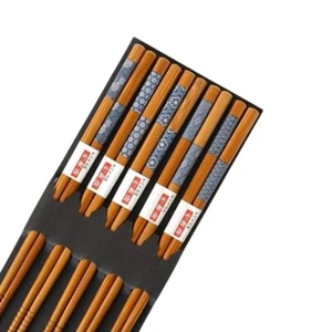 Reusable Bamboo Japanese Natural Wood Chopsticks 5 Pair Set Brand New - Picture 1 of 1