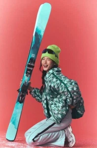 Free People Movement Scrunchy Glossy Pippa Puffer Heritage Green Printed S NWT - Picture 1 of 8