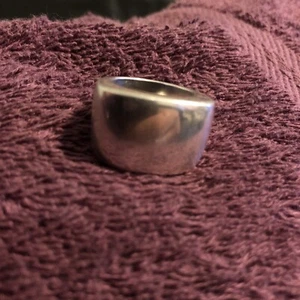 Retired James Avery Sterling Silver BOLD Heavy Size 5.5 Signet Ring - Picture 1 of 4