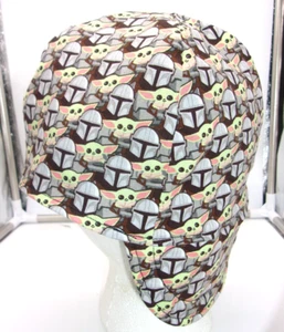 Cappello da motociclista Baby Yoda su misura costruzione, saldatore, montatubi - Foto 1 di 2