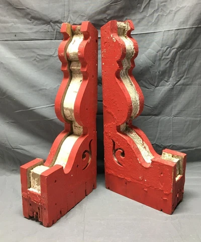 Antique Pair Wood Corbel Roof Brackets Shabby Red & White VTG Chic Old 847-22B Cover