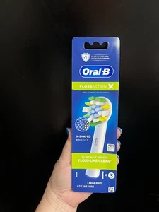 ORAL-B Flossaction Spazzolino Elettrico Ricambio Confezione da 3 Testine Spazzolino - Foto 1 di 2