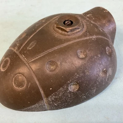 "Cabezal rociador Ladybug bronce vintage 4 5/8"" L 3 7/8"" W" Foto 1 de 4