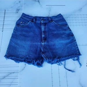 Vintage Lee Shorts Size 25 USA Cut Off Blue USA Beach Jean Denim Tag 12P - Picture 1 of 10