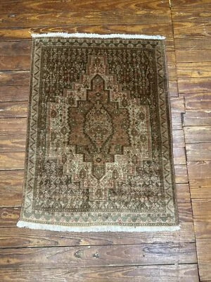 2’3”x3’ Wool And Cotton Tabrize  Area rug (244) - Image 1 of 4