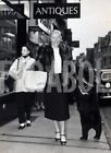 Photo de presse vintage Londres, une Promenade Excentrée Avec L'Ours, tirage