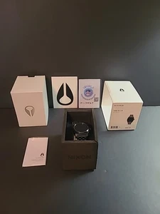 Orologio Nixon The Sentry SS acciaio inox nero opaco A045-001 - Foto 1 di 8