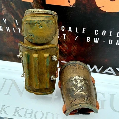 Blitzway Hunters Día Después de la Tercera Guerra Mundial Fantasma Blanco 1/6 Figura Guanteletes Antebrazo Armadura Foto 1 de 4