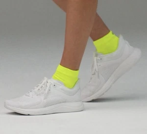 Lululemon - Zapato de entrenamiento Chargefeel Low para mujer 7 blanco - Anteriormente amado 🥰 - Imagen 1 de 16