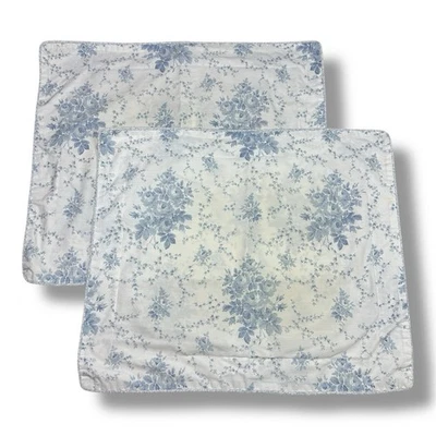 2 fundas de almohada estándar Laura Ashley Sophia Rose Toile azul país francés Foto 1 de 4