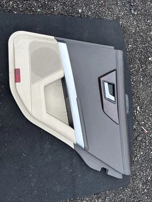 Panel de puerta interior pasajero trasero derecho Mercedes X204 GLK350 10-15 OEM Foto 1 de 4