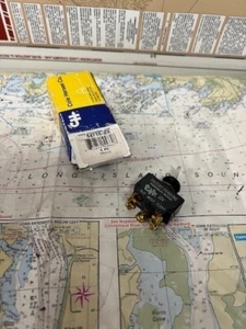 Cole Hersee Co. #54110-BX 12V Toggle Switch Lighted Red 4 Blade - Picture 1 of 1