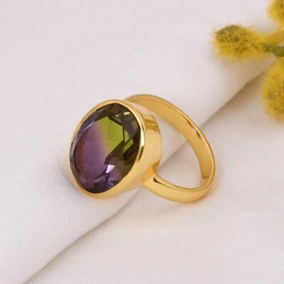 Anillos de compromiso de cuarzo pavo real chapados en oro de 18 quilates con forma ovalada para mujeres y niñas Foto 1 de 4