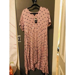 Torrid Size 2 pink with black print dress - Picture 1 of 6