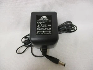 Sceptre AC Adaptor PD9010APL6A AEC 4890 120AC 60Hz 15W 9VCD 1A Class 2 Transform - Picture 1 of 3