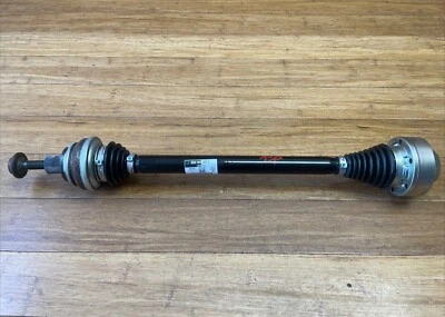 Audi A5 A4 2017-2024 eje trasero derecho/izquierdo CV medio eje OEM Foto 1 de 4