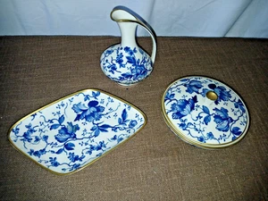 Conjunto de porcelana jarrón placa lata de caramelo de ALKA flores de cobalto con oro - Imagen 1 de 10