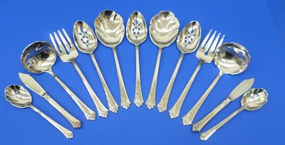 13 - Oneida DAMASK ROSE Glossy Cube Stainless Flatware HOSTESS / SERVING PIECES - Image 1 of 4