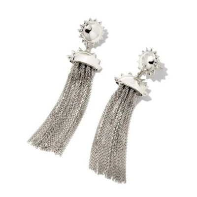 Pendientes Kendra Scott Sienna Sun con flecos de plata. Minorista $98 Foto 1 de 4