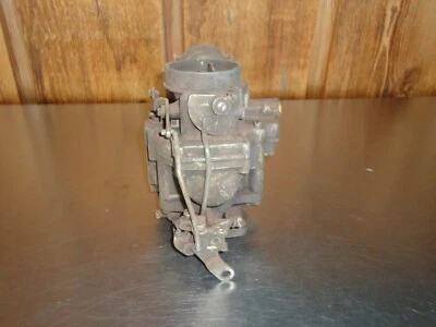 Carburador de 2 barriles Rochester 7002900 1951-1953 Oldsmobile Olds 88 98 303 V-8 Foto 1 de 4