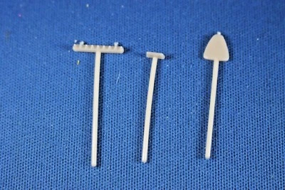 O/S - Plasticville #1624 House Under Construction - REPRODUCTION Parts - (3) - Image 1 of 2