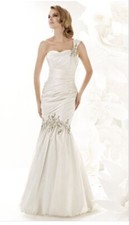 Simone Carvalli Bridal Gown 90011