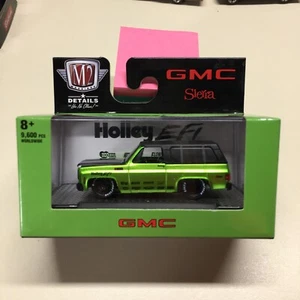 M2 Machines Green 1973 GMC Jimmy Sierra Walmart Exclusive S106 22-10 MIB (11) - Picture 1 of 7