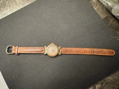 Vintage Feminino Waltham Limited 1900 Indian Head Penny Watch Novo Batt - Imagem 1 de 3