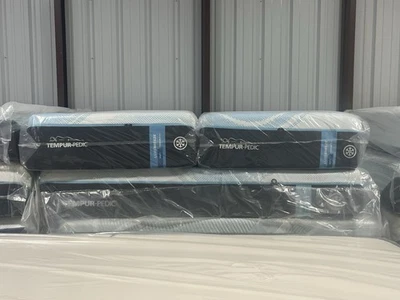 TempurPedic LuxeBreeze 2.0 Soft Split King Mattress 2 Twin XL 10k Free Shipping - Image 1 of 4