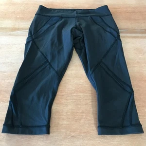 Lululemon Capri Leggings Women 6 Black Geometric Low Rise Hip Pocket Athleisure - Picture 1 of 11