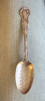 Antiguo recuerdo de Atlanta Los Ángeles cuchara esterlina tazón grabado árboles de pimiento Foto 1 de 4